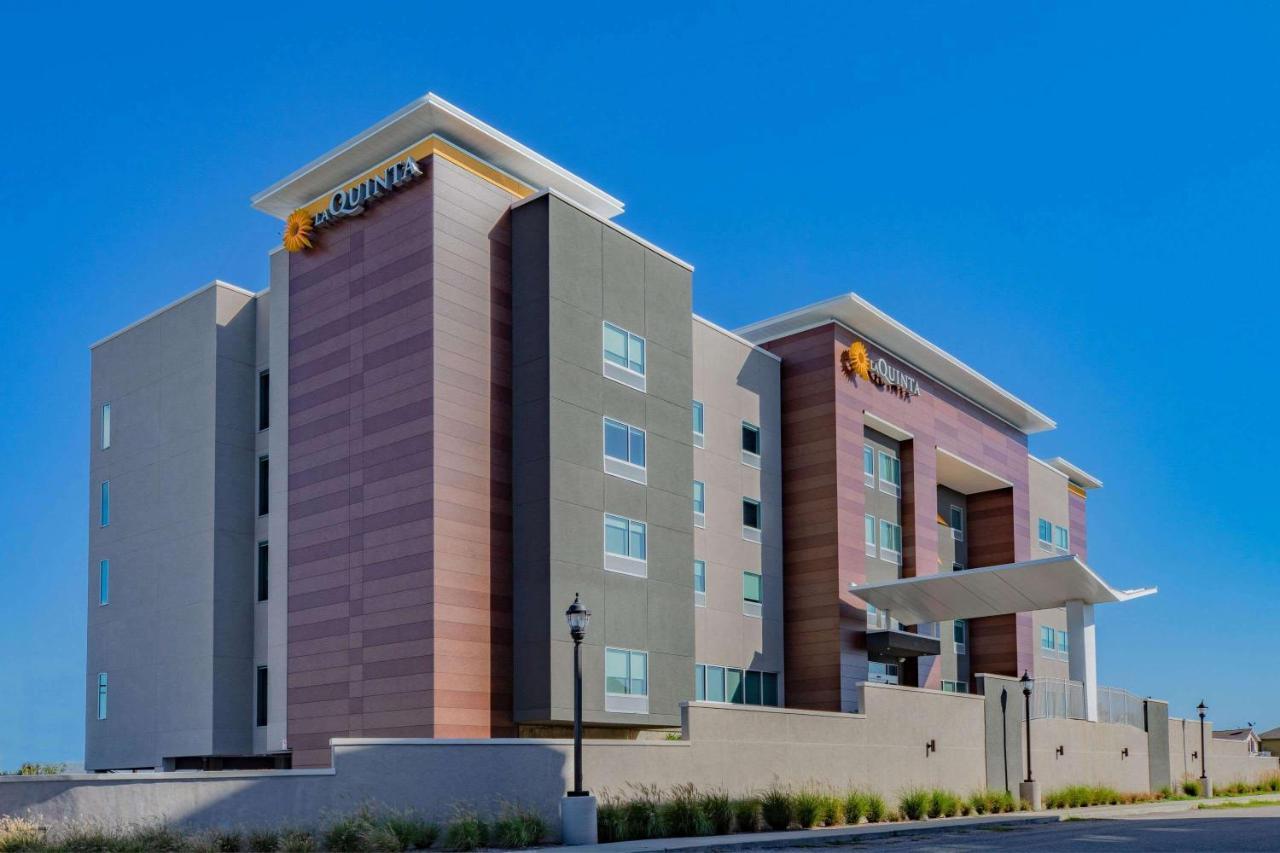 La Quinta Inn & Suites By Wyndham Galveston North At I-45 ภายนอก รูปภาพ