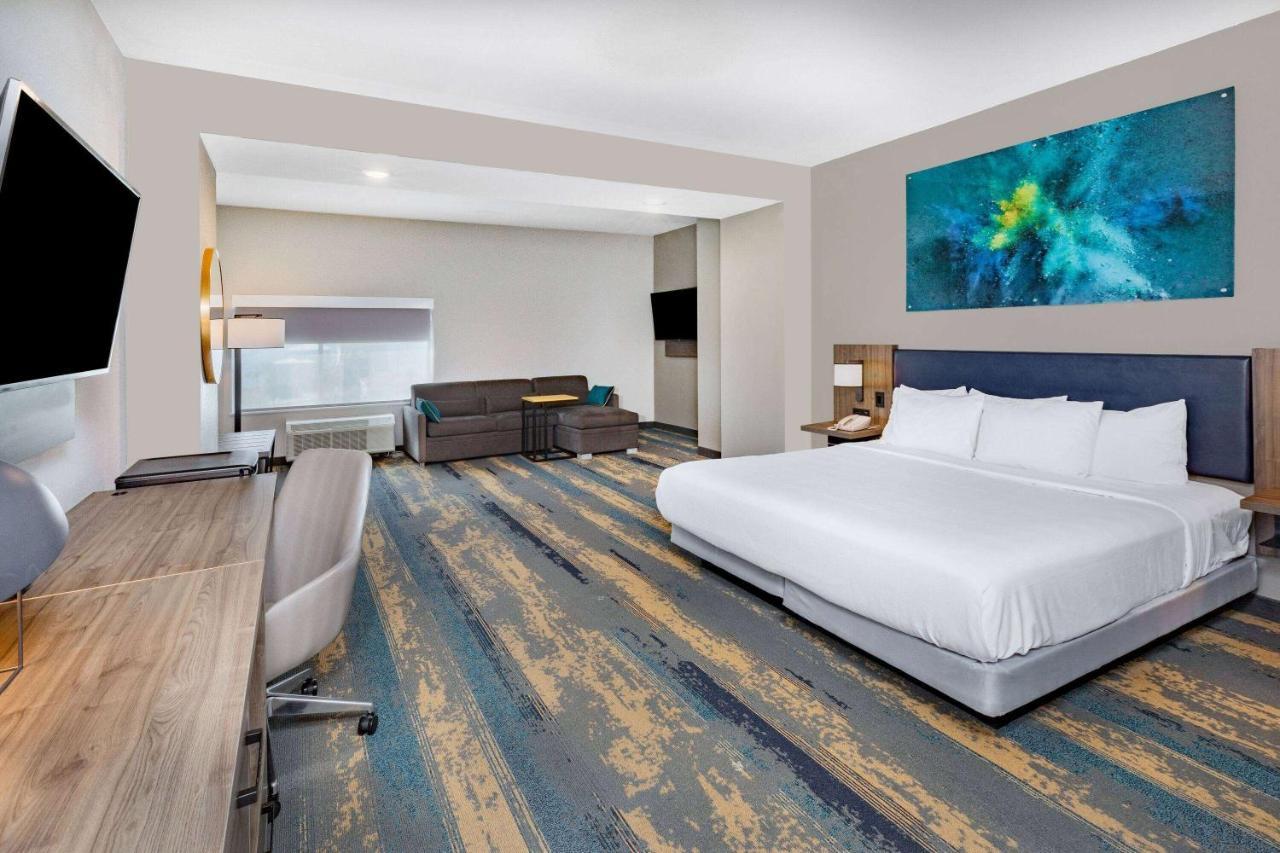 La Quinta Inn & Suites By Wyndham Galveston North At I-45 ภายนอก รูปภาพ