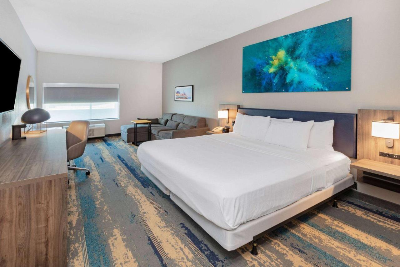 La Quinta Inn & Suites By Wyndham Galveston North At I-45 ภายนอก รูปภาพ